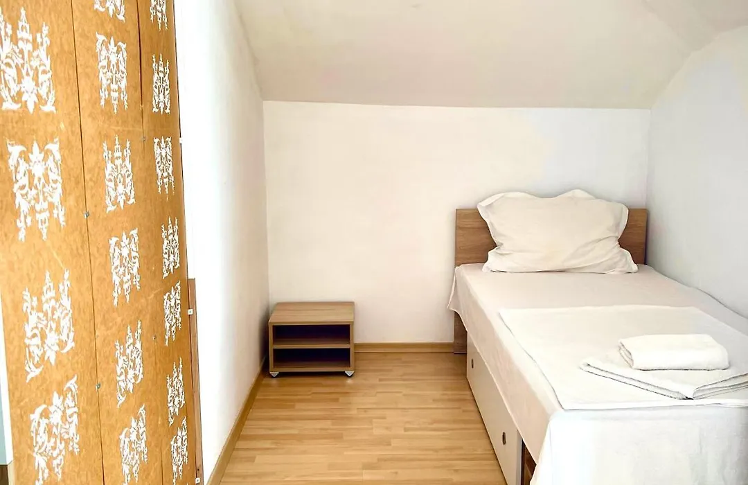Dimitrovi Guesthouse - Peaceful Stay Near Beach With Garden, Sarafovo-1