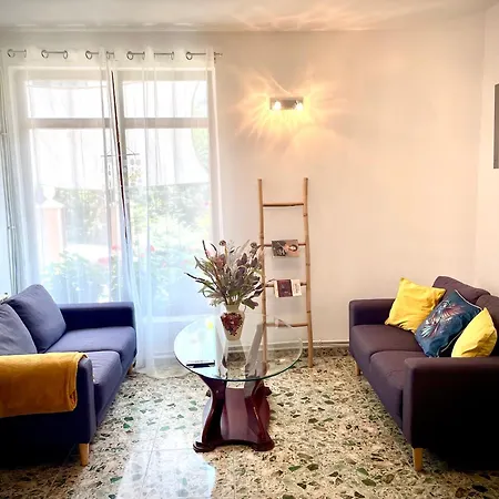 Dimitrovi Guesthouse - Peaceful Stay Near Beach With Garden, Sarafovo-3